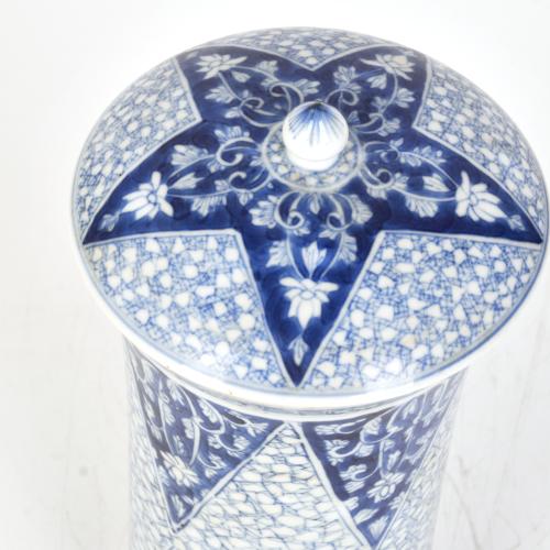 ESCUELA CHINA, SIGLO XVIII. Recipiente para té, estilo Kang