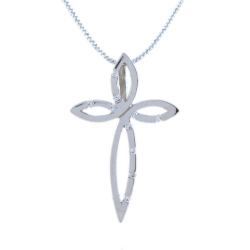 Colgante en forma de cruz con diamantes.