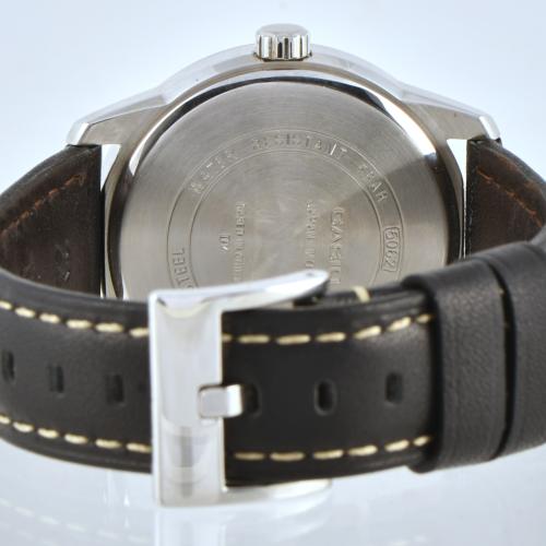 CASIO MTF 305, Reloj de pulsera.