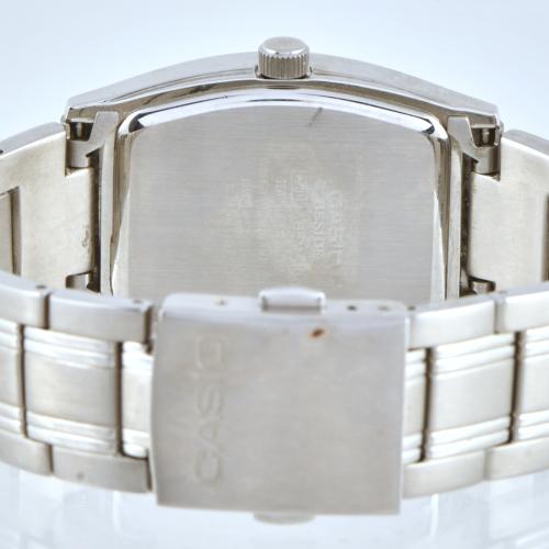 CASIO BEM 106D, Reloj de pulsera.