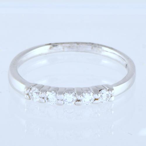 Sortija cinquillo de diamantes.