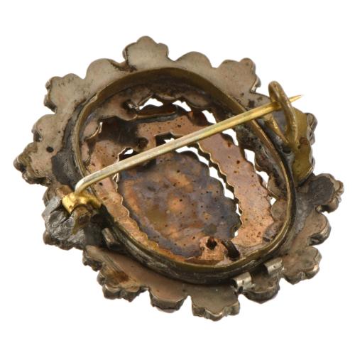 Conjunto de pulsera colgante y broche en formas florales  c