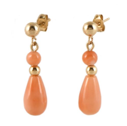 Pendientes con coral.