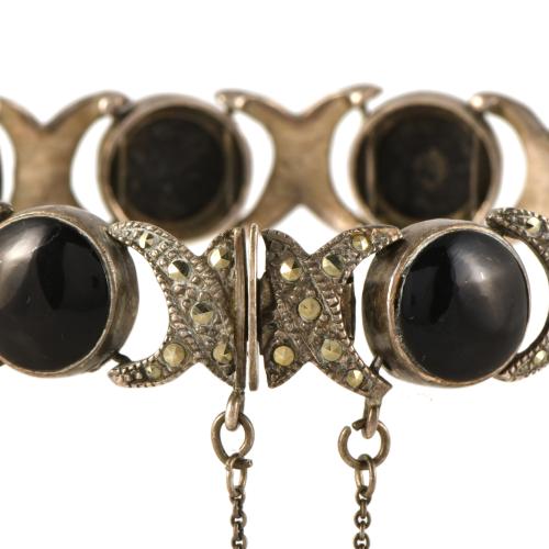 Pulsera articulada con ónix.