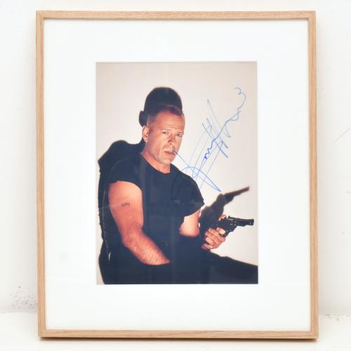 D. Stevens. Bruce Willis. Pulp Fiction. 1994.