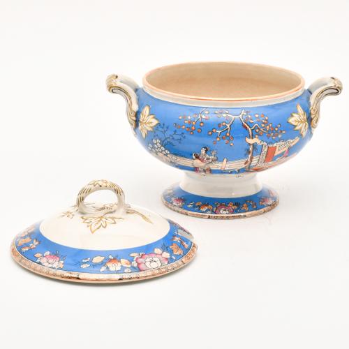 English tableware, 20 century.