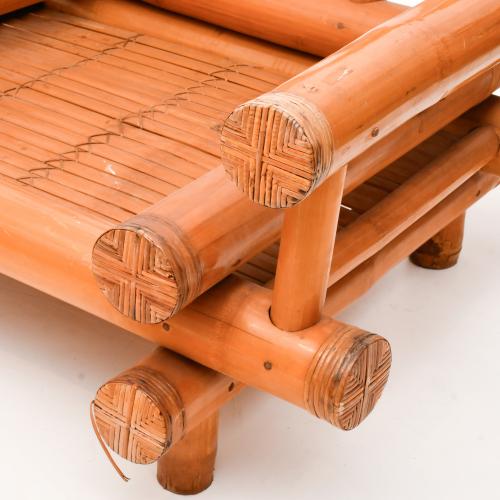 BUDJI LAYUC, sillón.