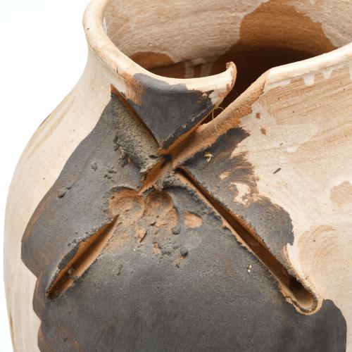 AGUSTÍ PUIG (1957). Ceramic vase painted with faces in prof