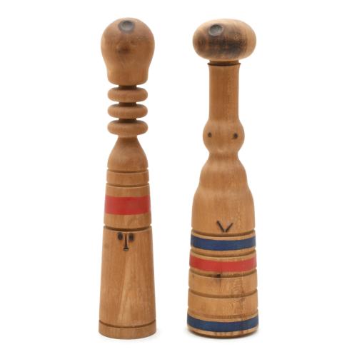 JOSEP GUINOVART (1927-2007). Pair of bowling pins carved, painted and fire-marked wood.