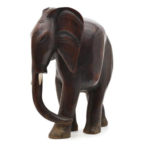 ESCUELA AFRICANA, SIGLO XX.   Elefante.