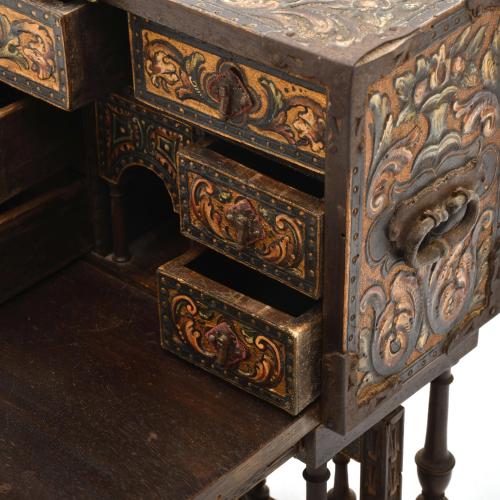 ESCUELA ESPAÑOLA, PPS. SIGLO XX. Bargueño en miniatura.