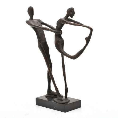 SIGUIENDO MODELOS DE ALBERTO GIACOMETTI. Bailarines.