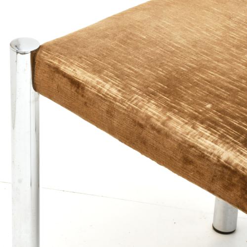 Conjunto de cuatro sillas francesas, circa 1960.