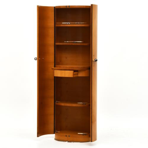 JAUME TRESSERRA (BARCELONA, 1943) ‘Eliptic’ drinks cabinet.