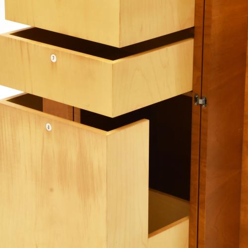 JAUME TRESSERRA (BARCELONA, 1943) Chiffonier "Tecla".