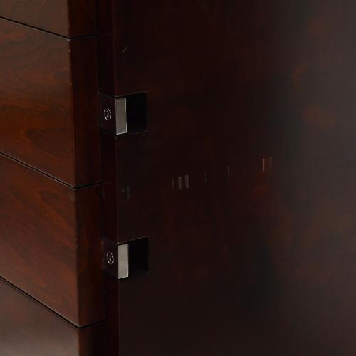 JAUME TRESSERRA (BARCELONA, 1943) Chiffonier.