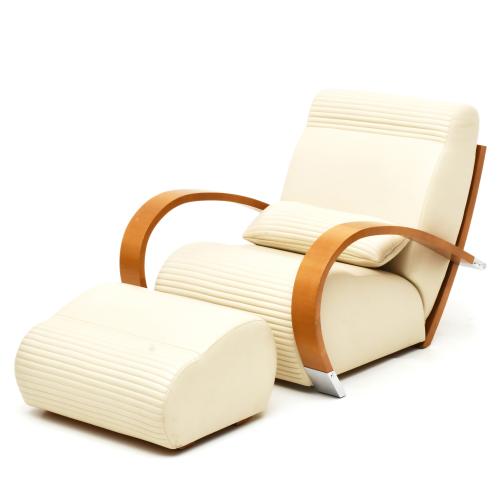 JAUME TRESSERRA (BARCELONA, 1943) ‘Casablanca’ armchair with ottoman.