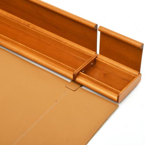 JAUME TRESSERRA (BARCELONA, 1943) ‘Hotel Arts’ tabletop des