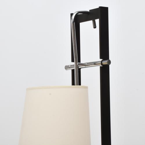 JAUME TRESSERRA (BARCELONA, 1943) Conical floor lamp.