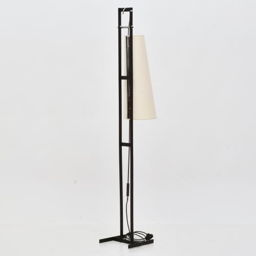 JAUME TRESSERRA (BARCELONA, 1943) Conical floor lamp.