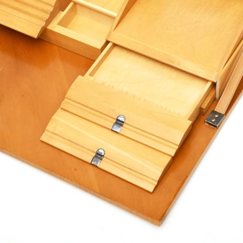 JAUME TRESSERRA (BARCELONA, 1943) 'Carpett’ tabletop desk.