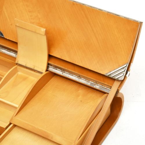 JAUME TRESSERRA (BARCELONA, 1943) 'Carpett’ tabletop desk.