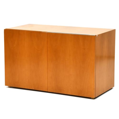 JAUME TRESSERRA (BARCELONA, 1943) Mueble auxiliar bajo "Hotel Arts".