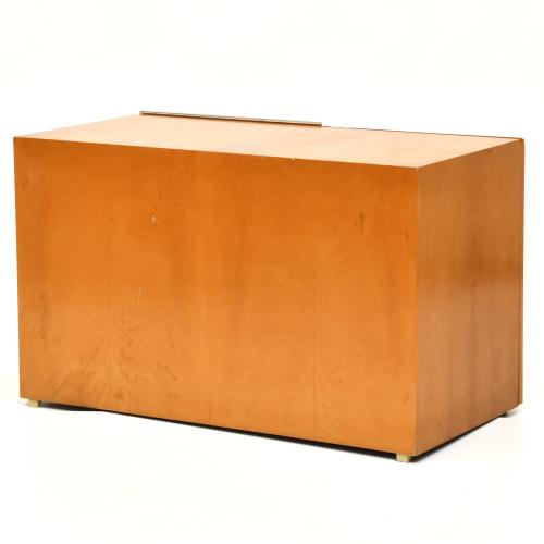 JAUME TRESSERRA (BARCELONA, 1943) ‘Hotel Arts’ low sideboar