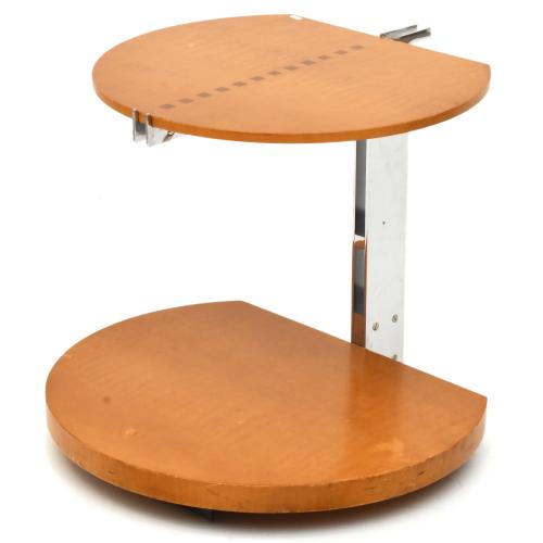 JAUME TRESSERRA (BARCELONA, 1943) 'Cobra' side table.