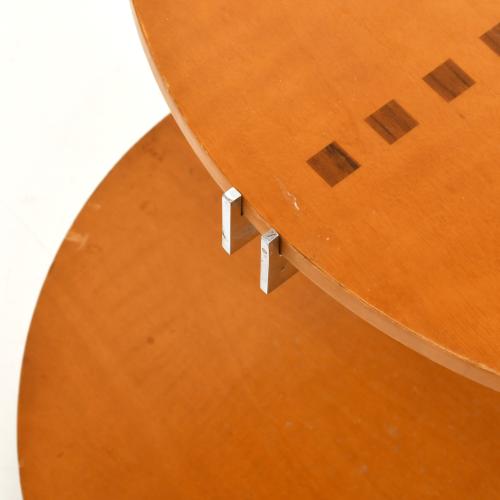 JAUME TRESSERRA (BARCELONA, 1943) 'Cobra' side table.