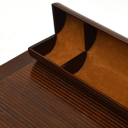 JAUME TRESSERRA (BARCELONA, 1943) Lote de dos mesitas de no