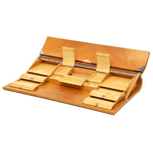 JAUME TRESSERRA (BARCELONA, 1943) ‘Carpett’ tabletop desk.