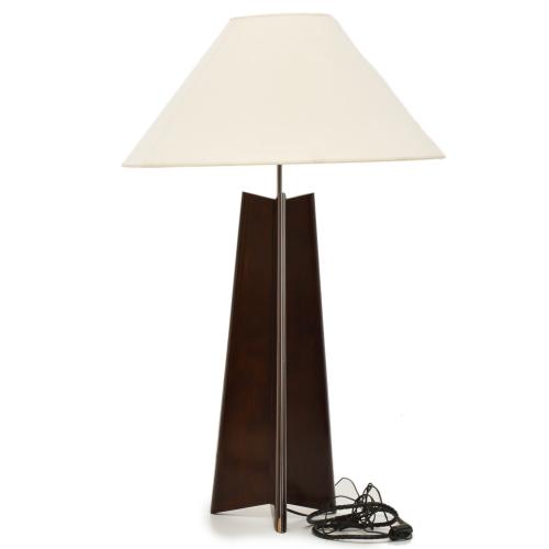 JAUME TRESSERRA (BARCELONA, 1943) ‘Gaudí’ table lamp.