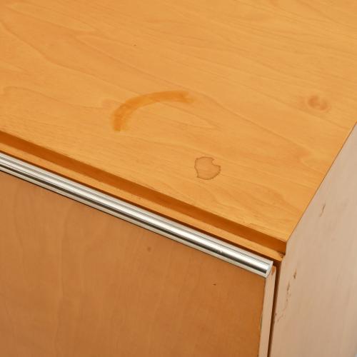 JAUME TRESSERRA (BARCELONA, 1943) Low side cabinet.