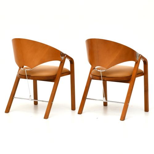 JAUME TRESSERRA (BARCELONA, 1943) Pareja de sillas Spinnack