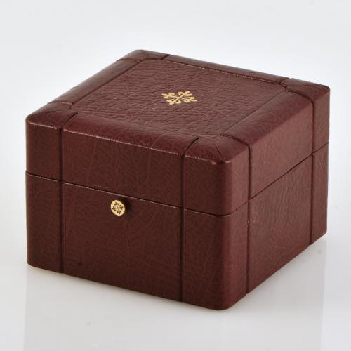 PATEK PHILIPPE  Nautilus 3800. Reloj de pulsera.