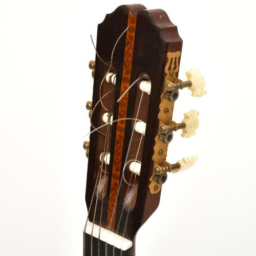 ENRIQUE KELLER, Guitarra