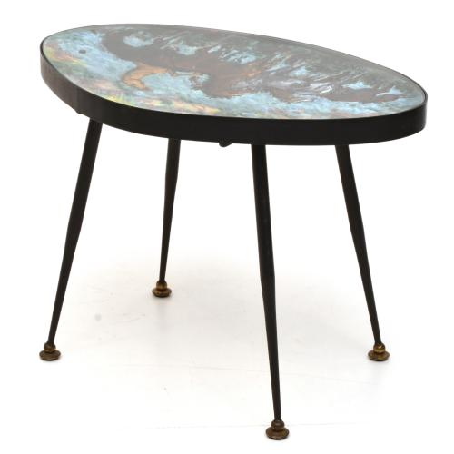 20TH CENTURY ITALIAN SCHOOL. Side table.