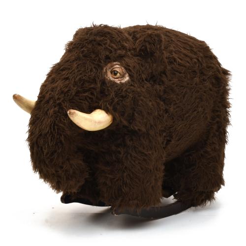 Mamut - balancín, circa 1950. 