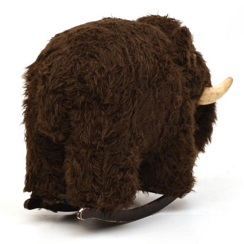 Mamut - balancín, circa 1950. 