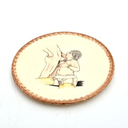 Lote de 4 platos planos y 3 platos hondos.