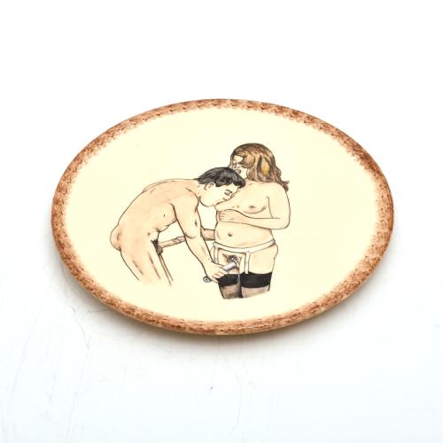 Lote de 4 platos planos y 3 platos hondos.