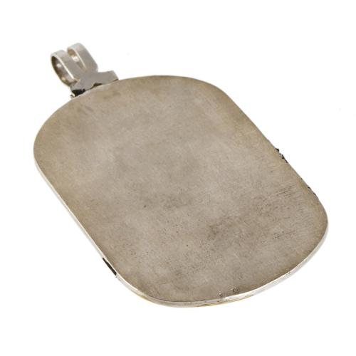 Large pendant with natural chalcedony forming a landscape, 