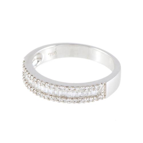 Media alianza de diamantes.