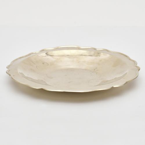 ESCUELA MEJICANA, SIGLO XX. Jarrón con plato.