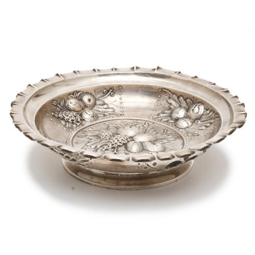 Centro de mesa estilo regencia,siglo XX.