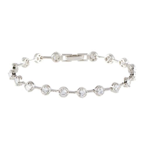 Bracelet and earrings with zircons.