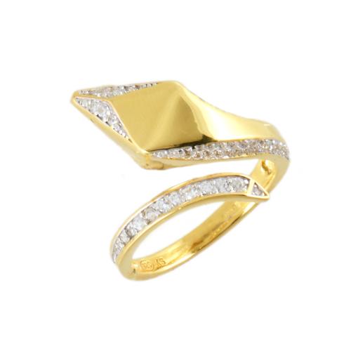 Necklace with pendant and snake-shaped ring with zircons.