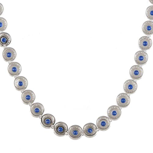 Choker with blue quartzes and zircons rosettes.