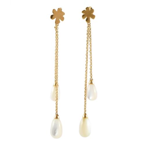 Pendientes largos con colgantes de piedra luna.